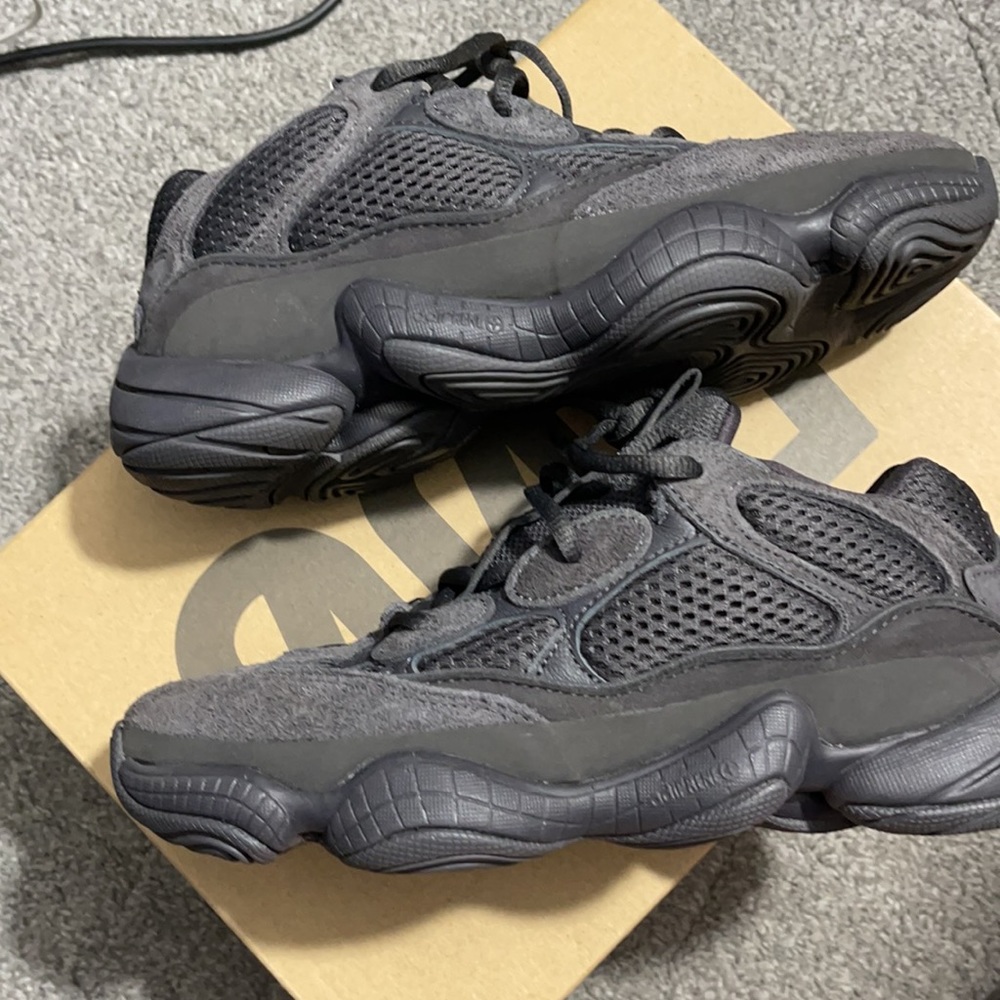 Yeezy black Desert Rat size 6 - Picture 3 of 7
